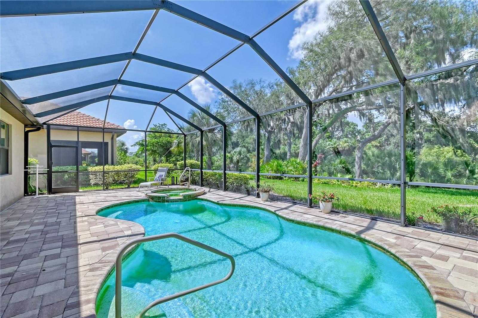 SANDHILL PRESERVE - Residential