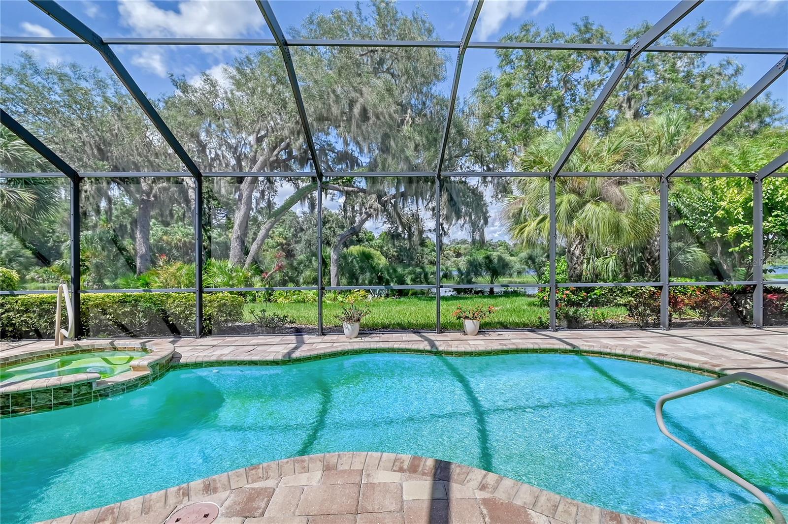 SANDHILL PRESERVE - Residential