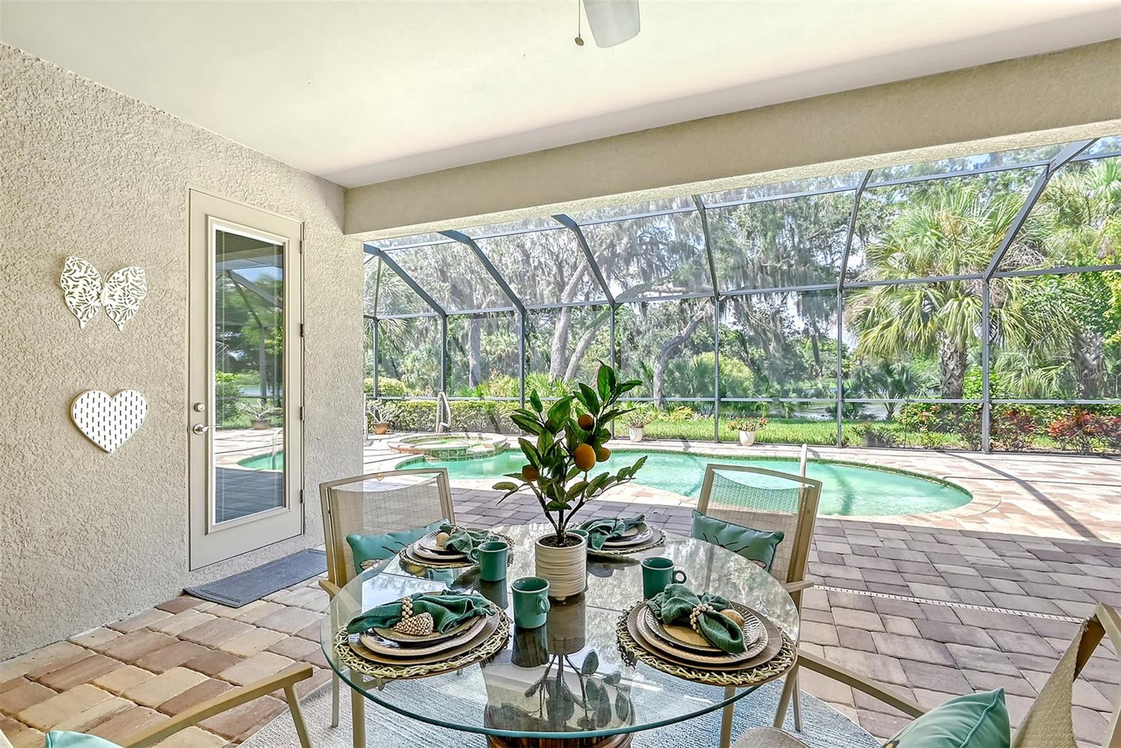 SANDHILL PRESERVE - Residential