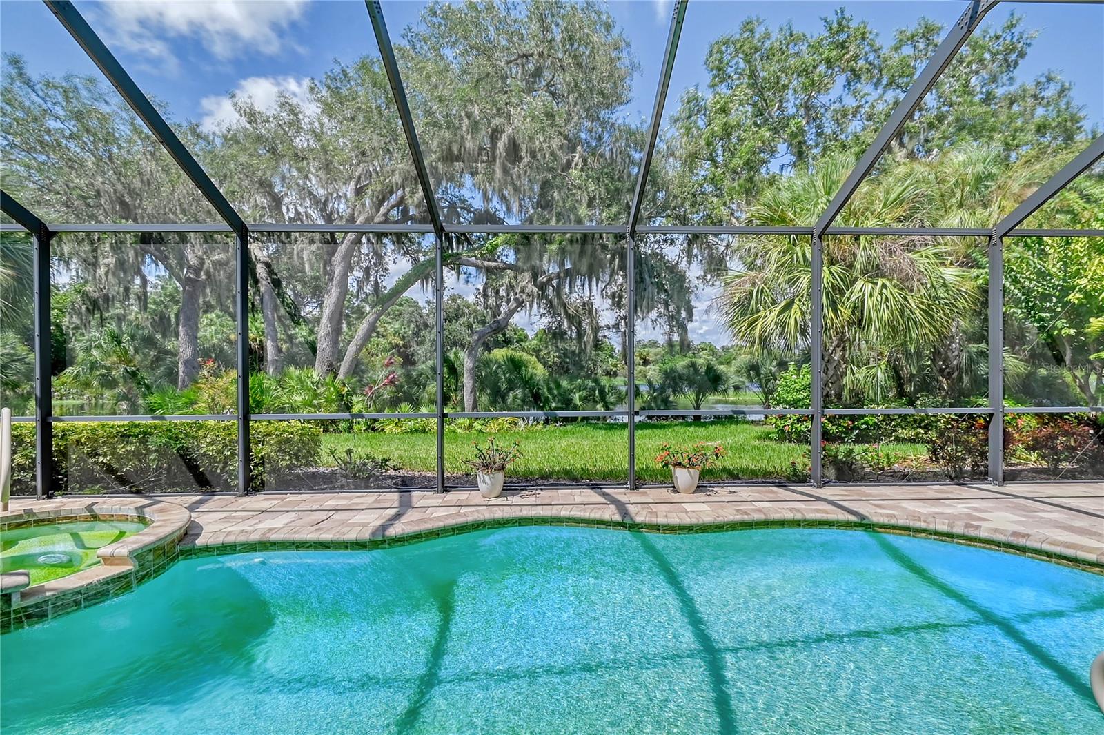 SANDHILL PRESERVE - Residential