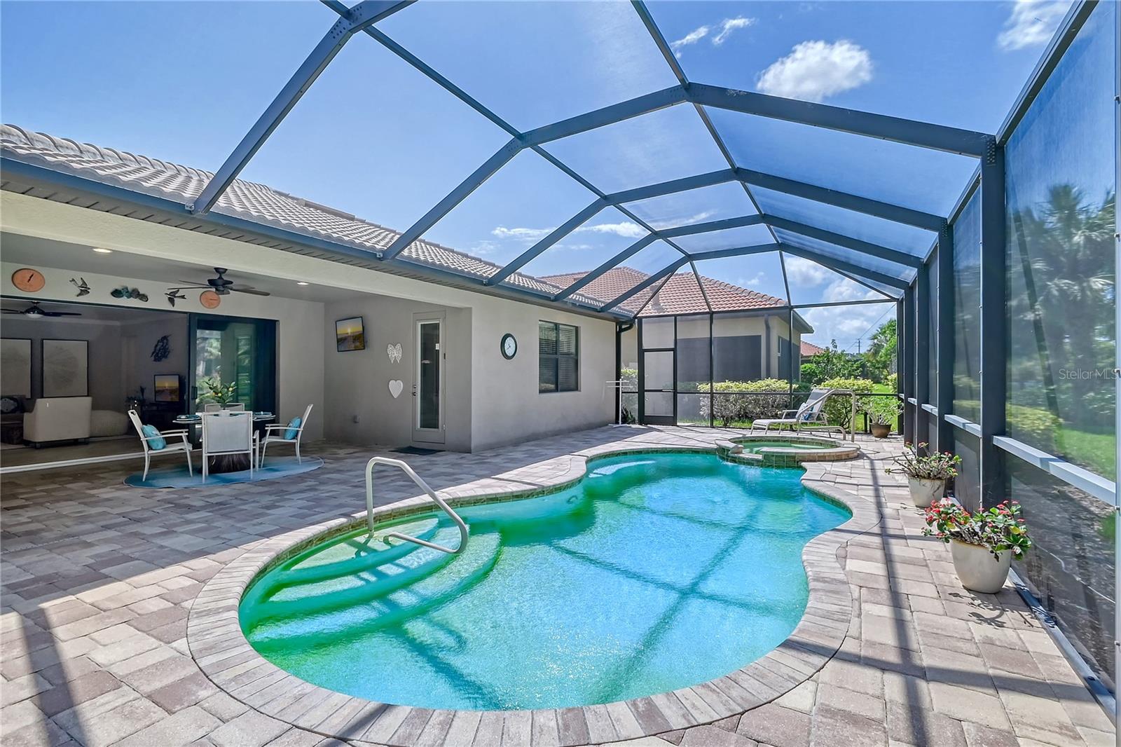 SANDHILL PRESERVE - Residential