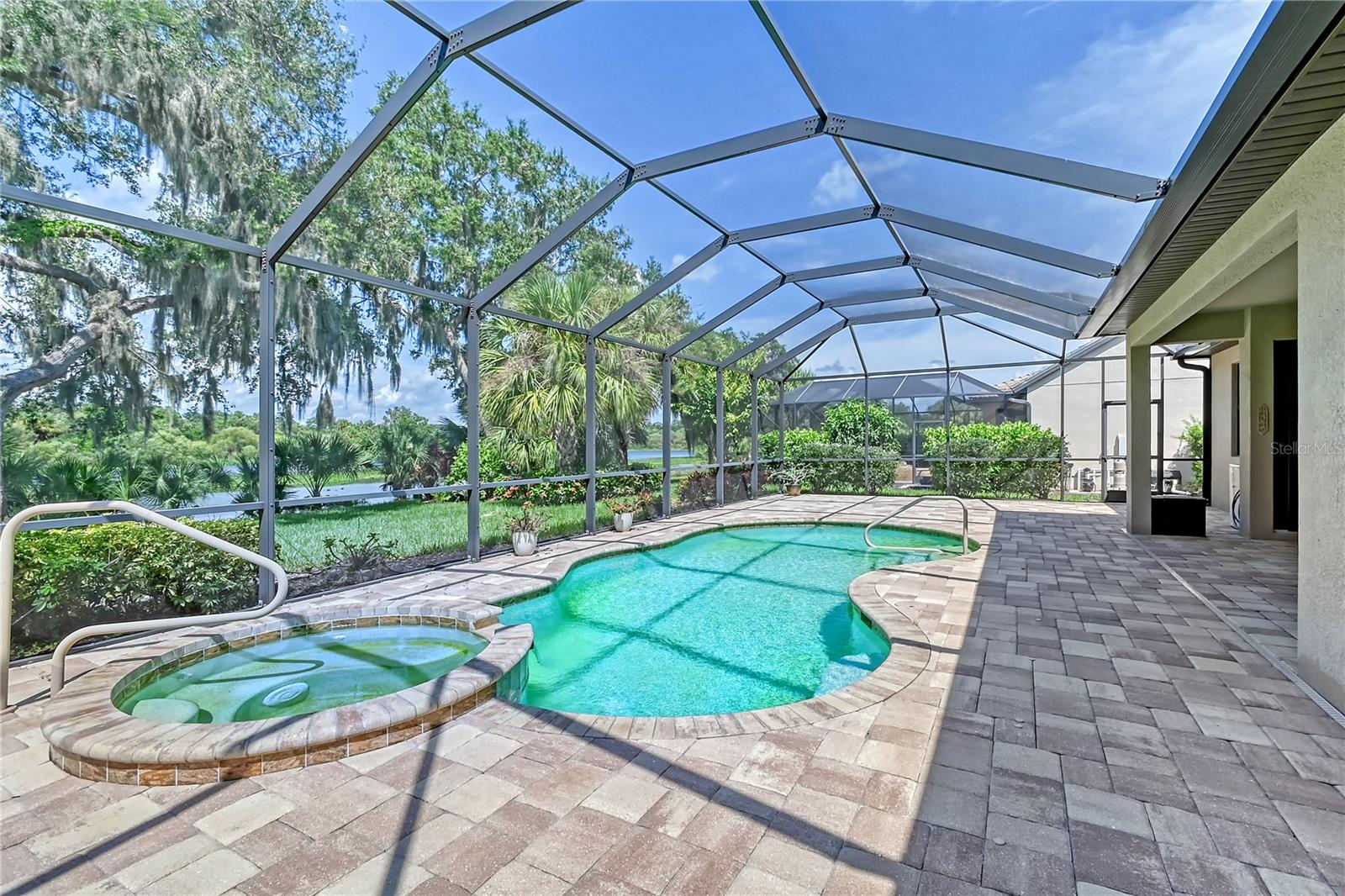 SANDHILL PRESERVE - Residential