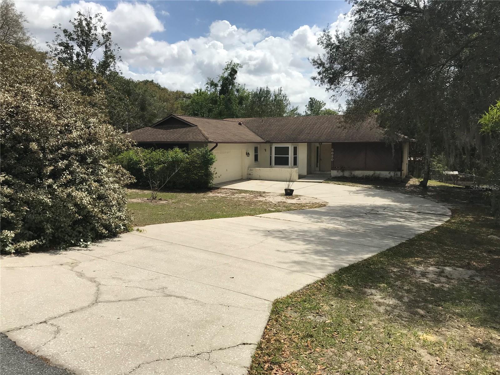 5830 W SPICEY HILL DRIVE
