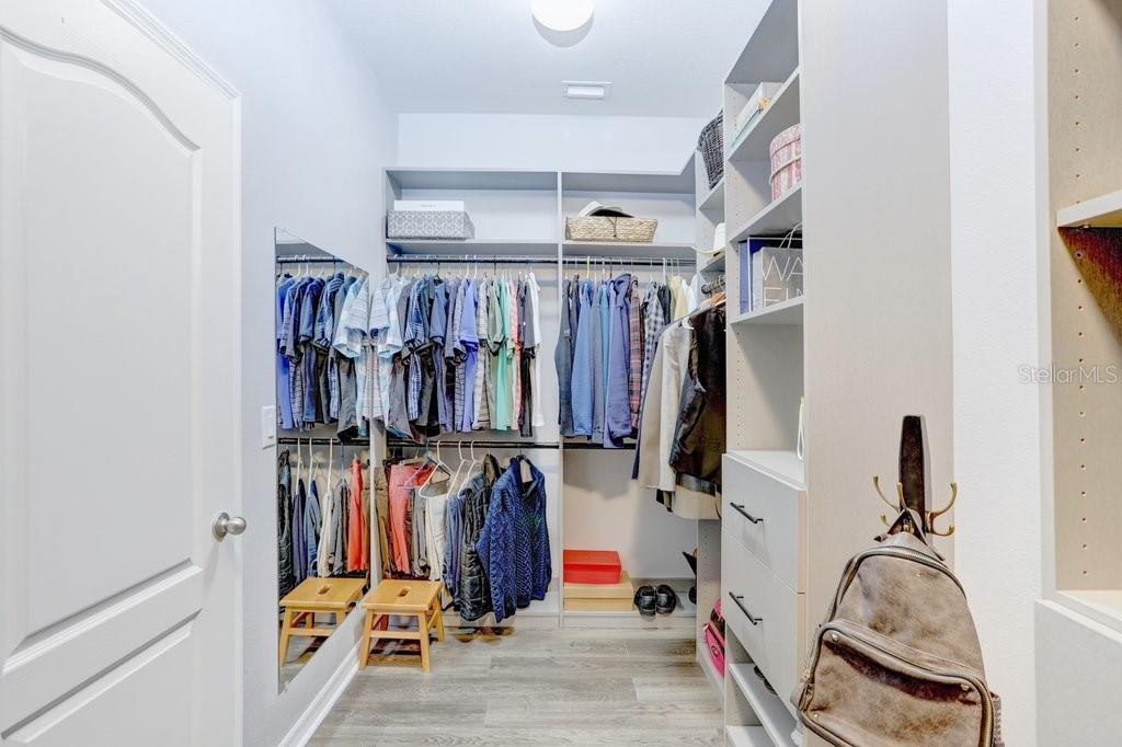 LUCAYA LAKE CLUB PH 3 - Residential