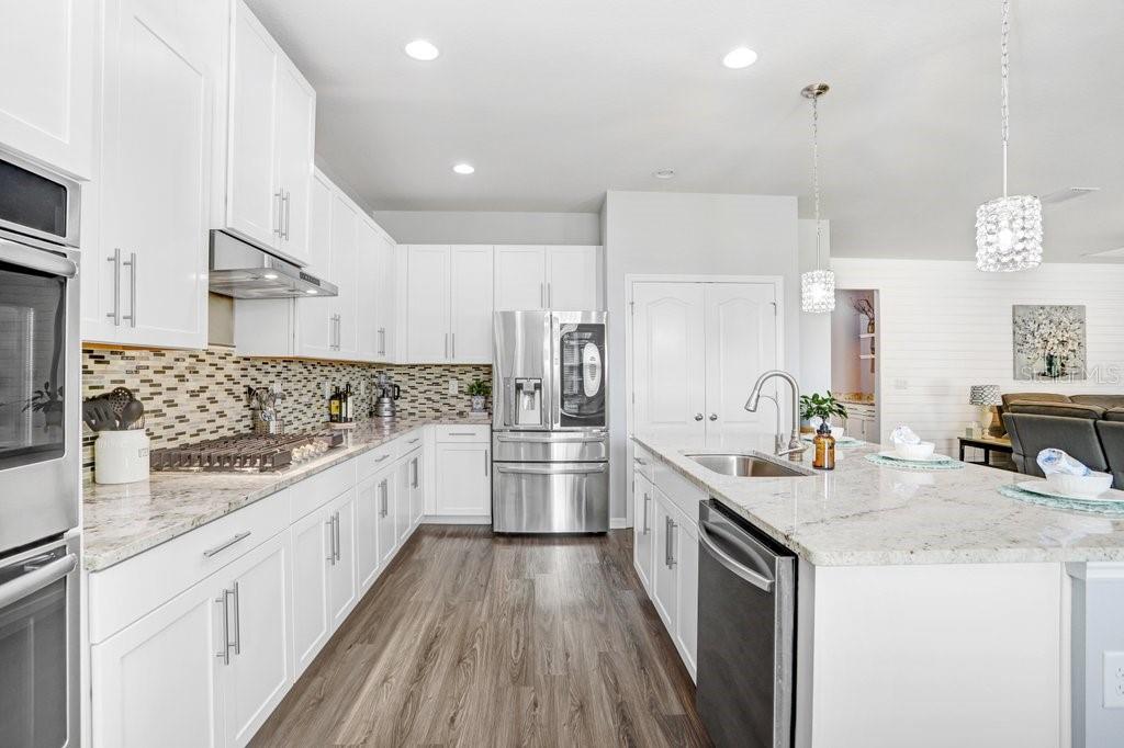 LUCAYA LAKE CLUB PH 3 - Residential