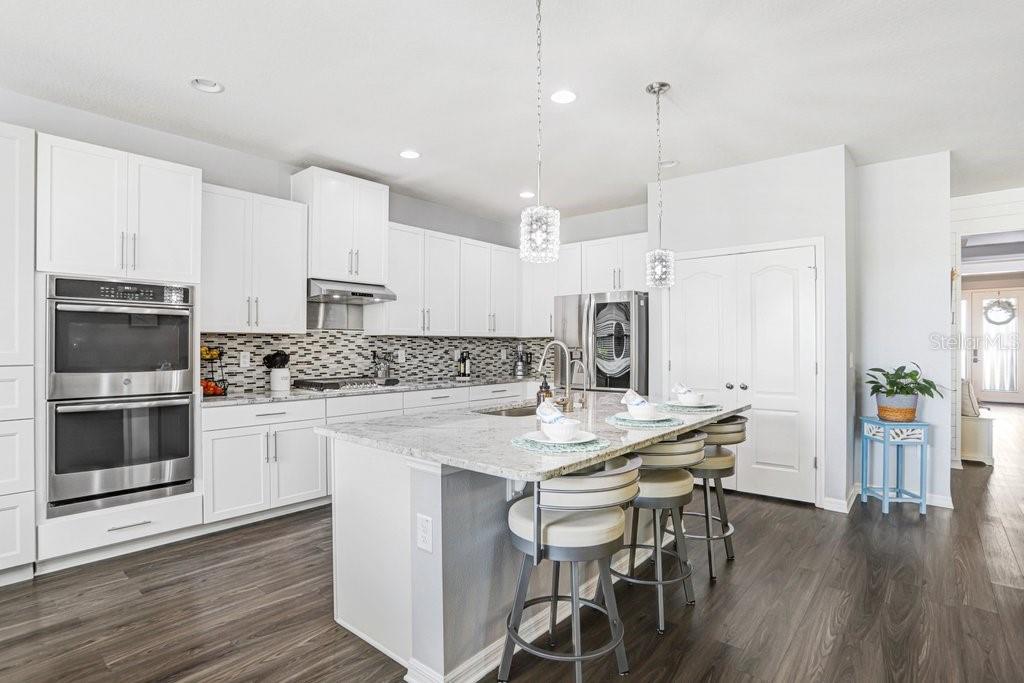 LUCAYA LAKE CLUB PH 3 - Residential