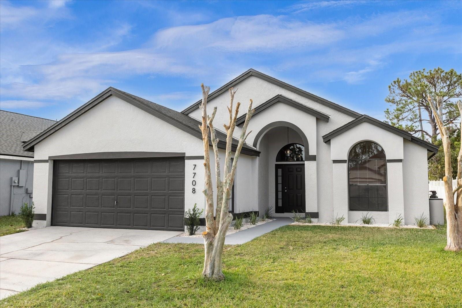 RIO PINAR LAKES - Residential