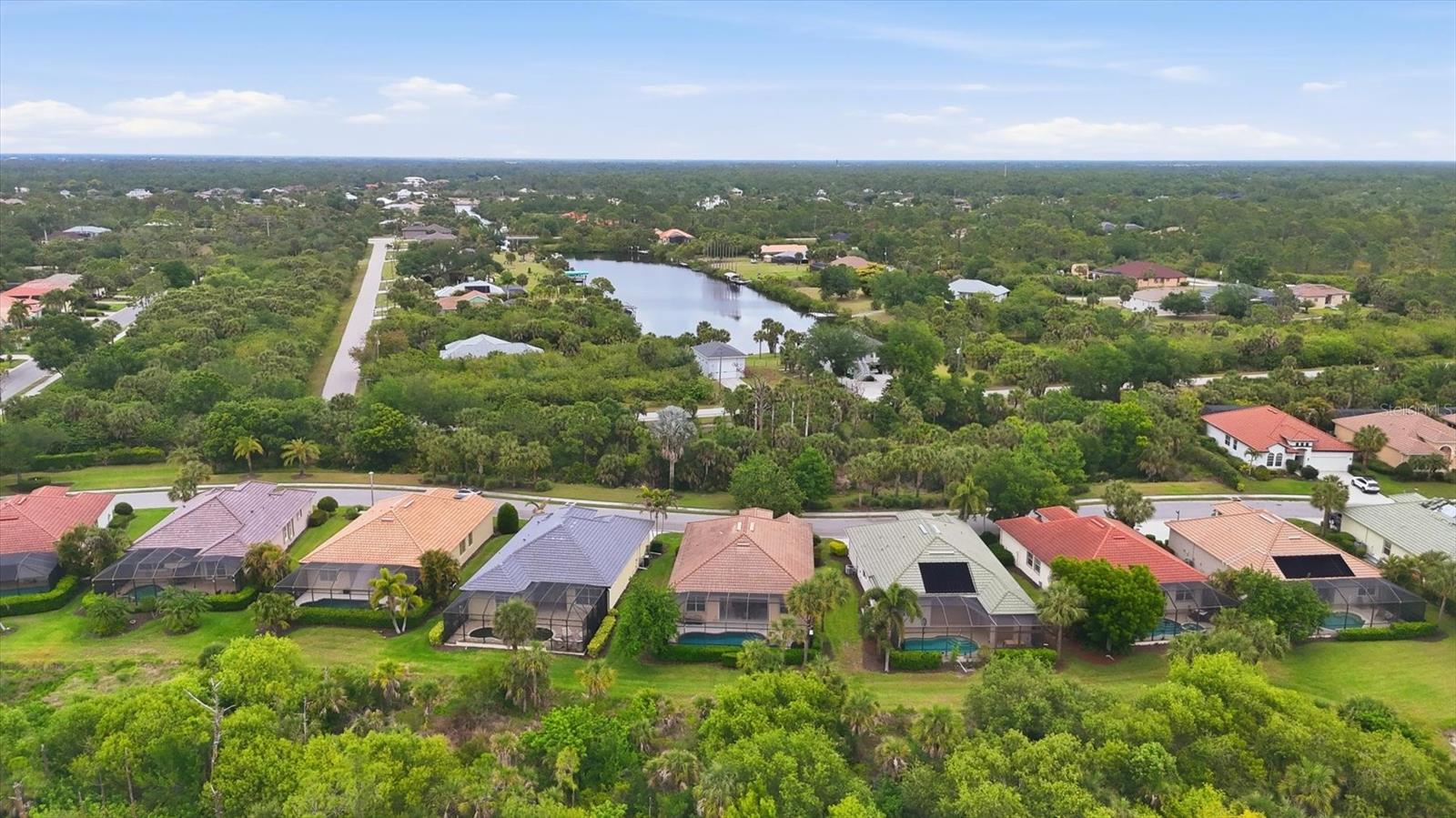 RIVERWOOD - Residential