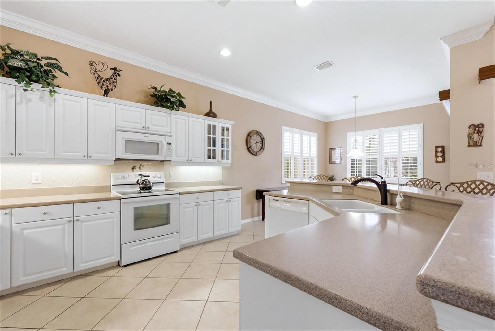 RIVERWOOD - Residential