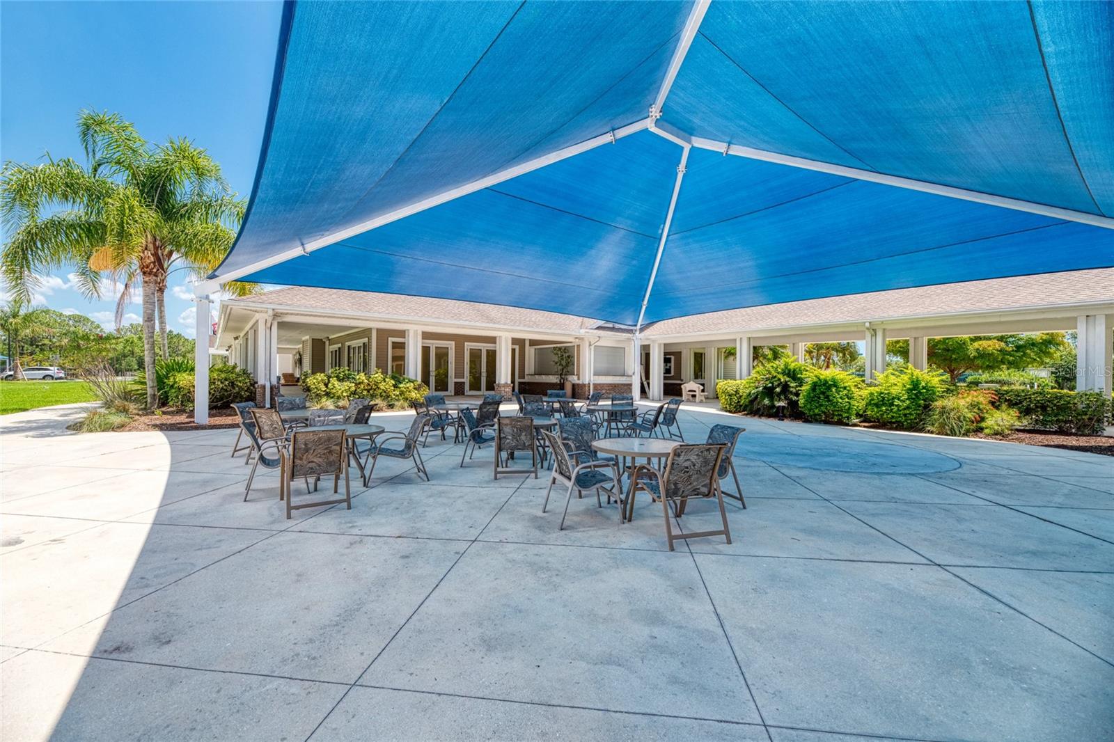 RIVERWOOD - Residential