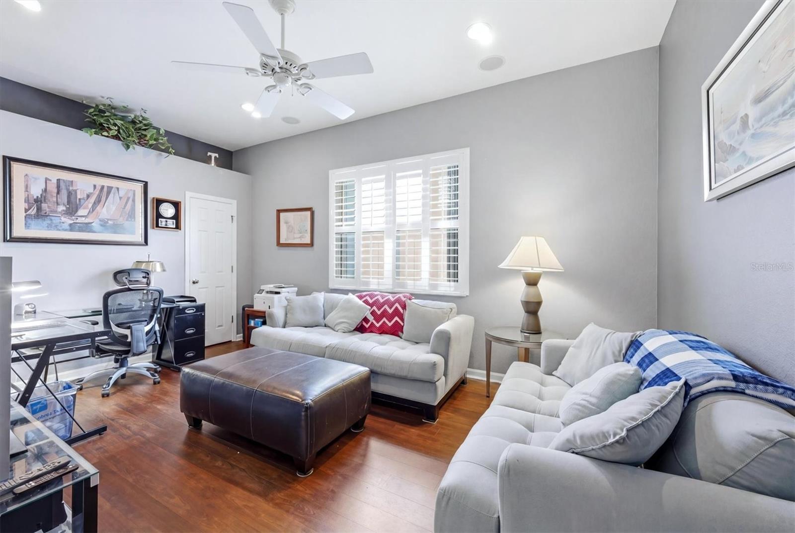 RIVERWOOD - Residential