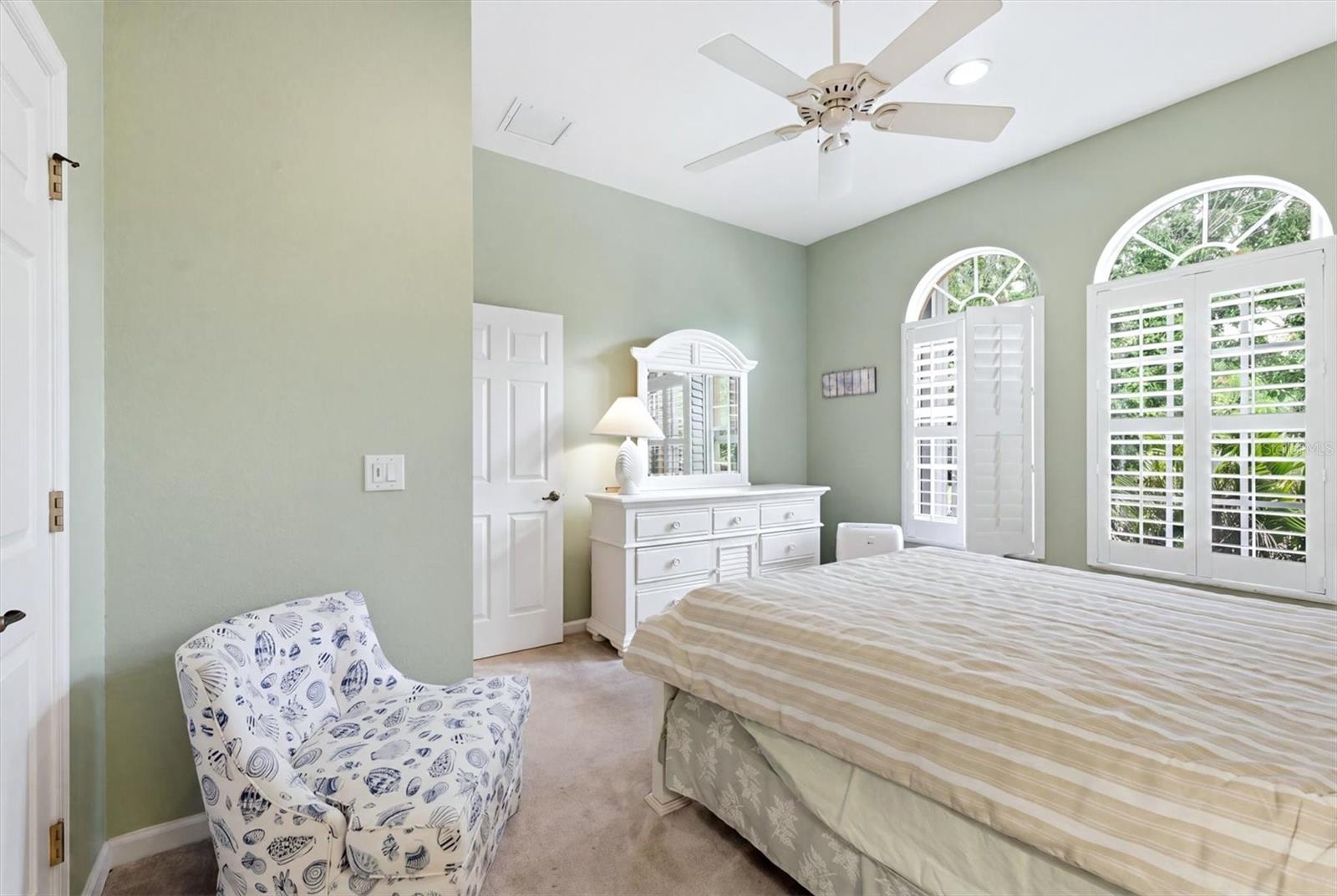 RIVERWOOD - Residential