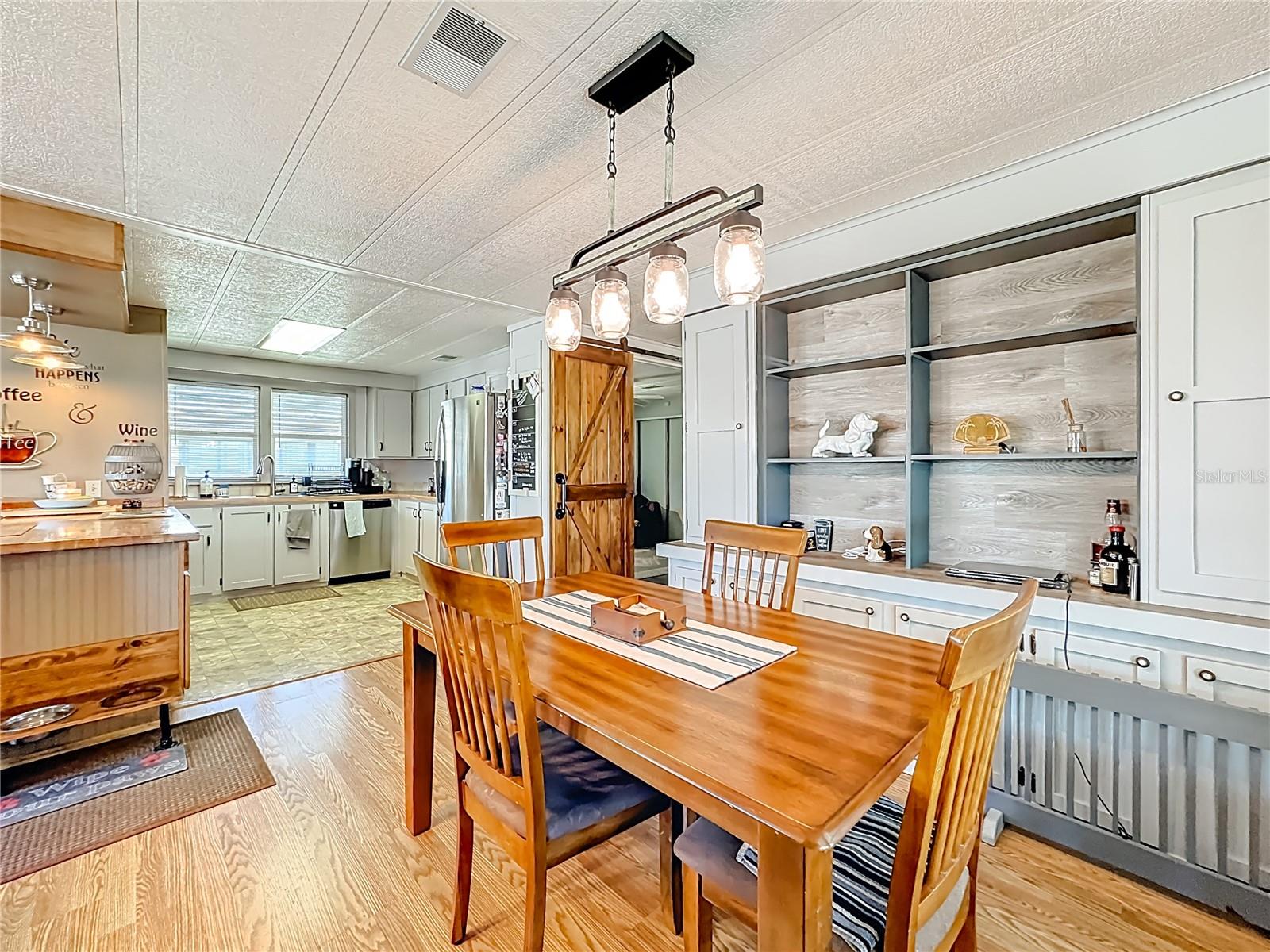 TAVARES LAKE FRANCES ESTATES - Residential