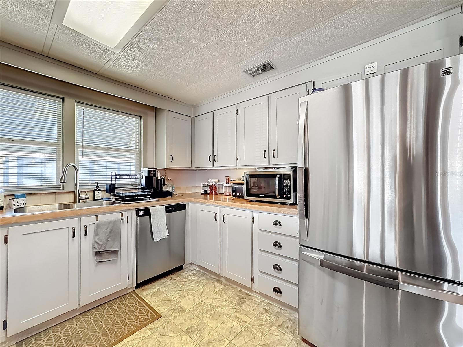 TAVARES LAKE FRANCES ESTATES - Residential