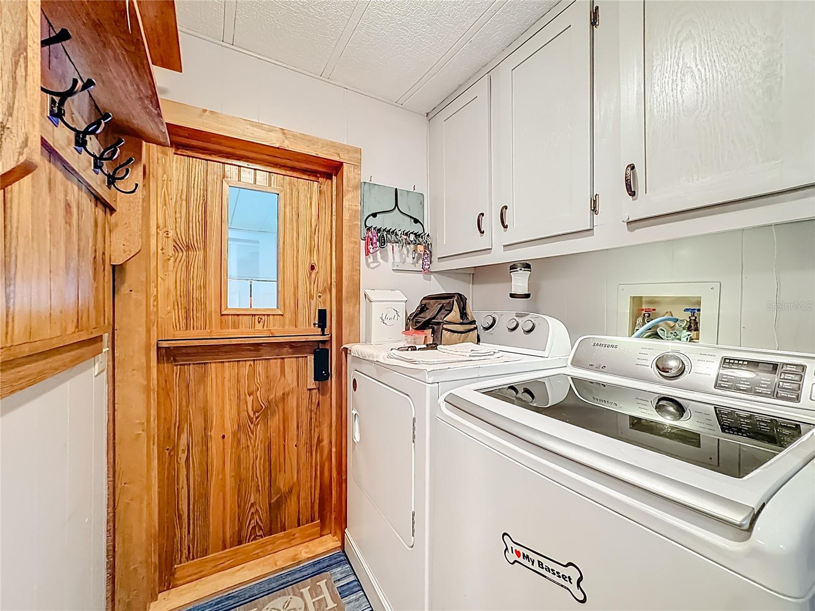 TAVARES LAKE FRANCES ESTATES - Residential