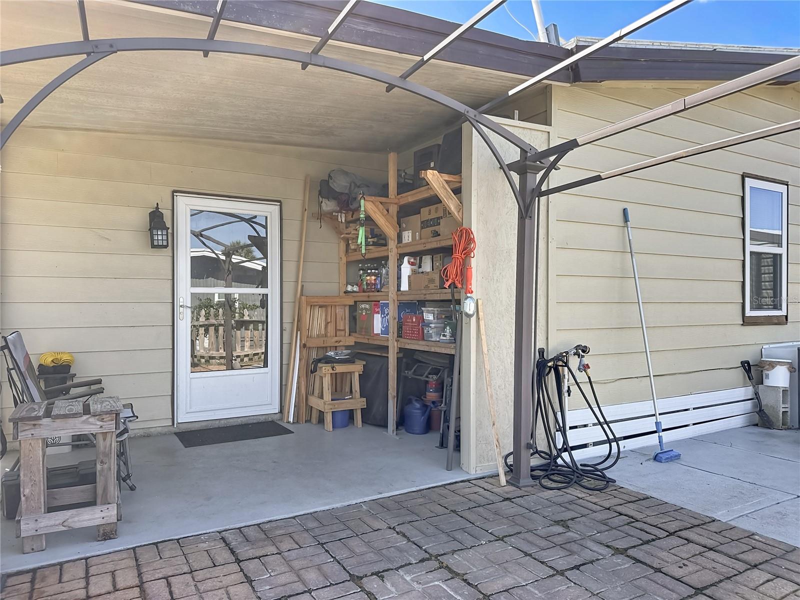 TAVARES LAKE FRANCES ESTATES - Residential