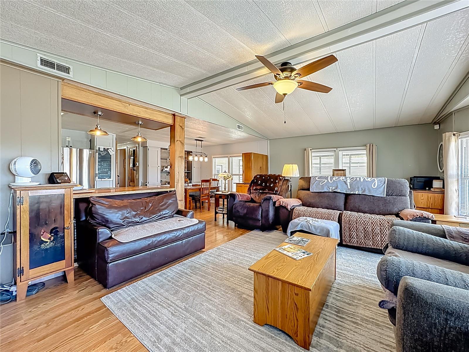 TAVARES LAKE FRANCES ESTATES - Residential