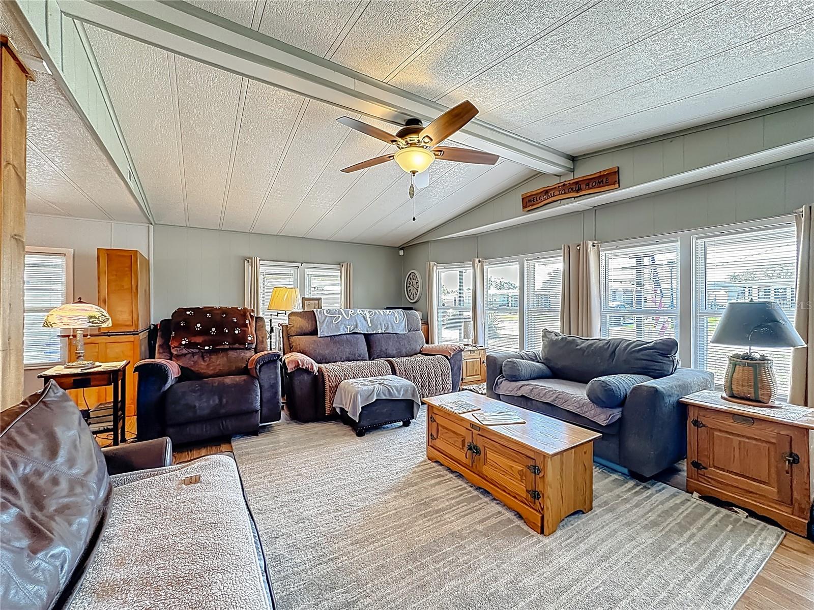 TAVARES LAKE FRANCES ESTATES - Residential