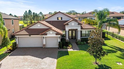 A home in LAKELAND