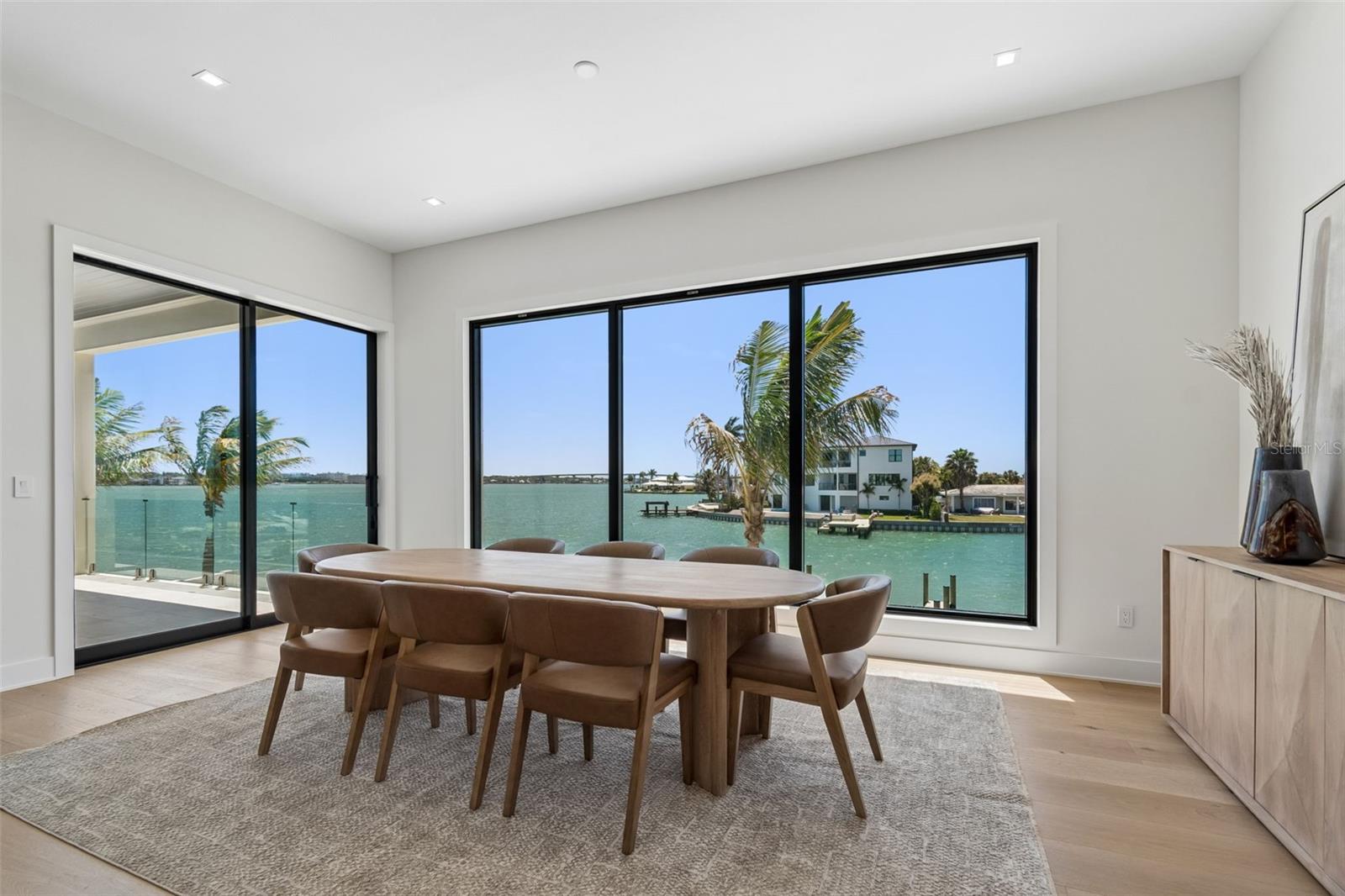 HOWARD ESTATES - Residential