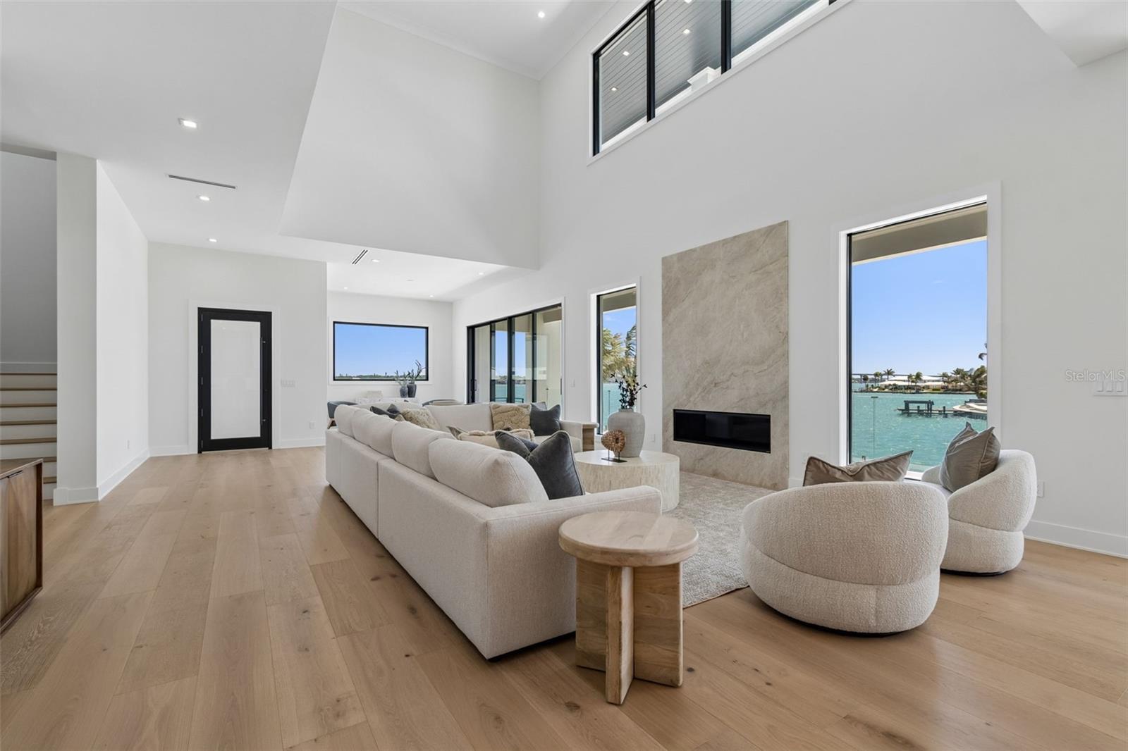 HOWARD ESTATES - Residential
