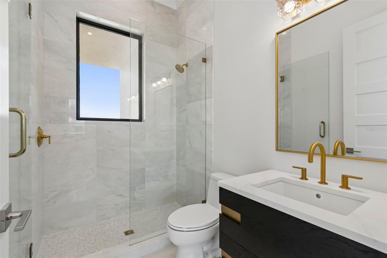 HOWARD ESTATES - Residential