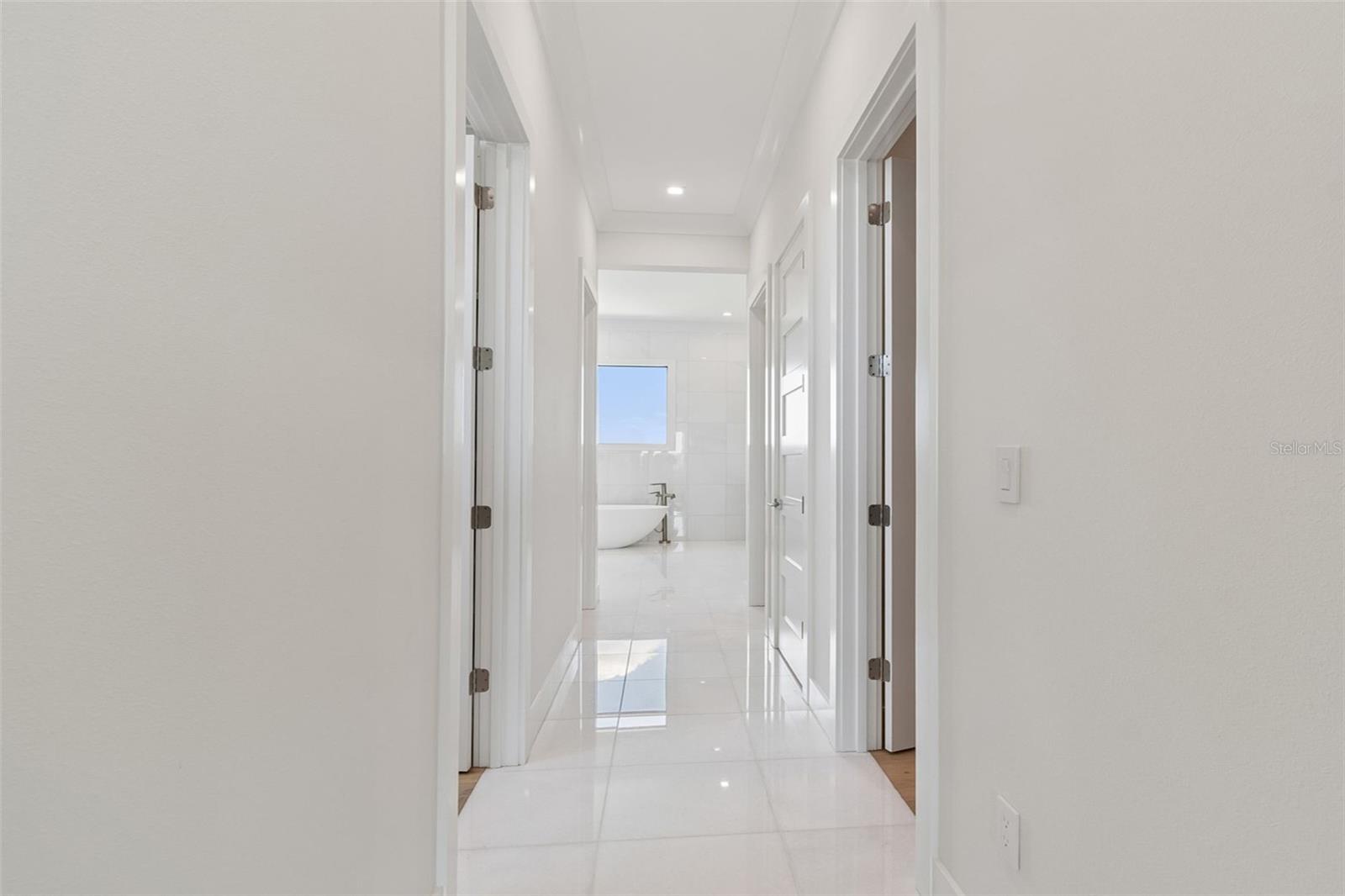 HOWARD ESTATES - Residential