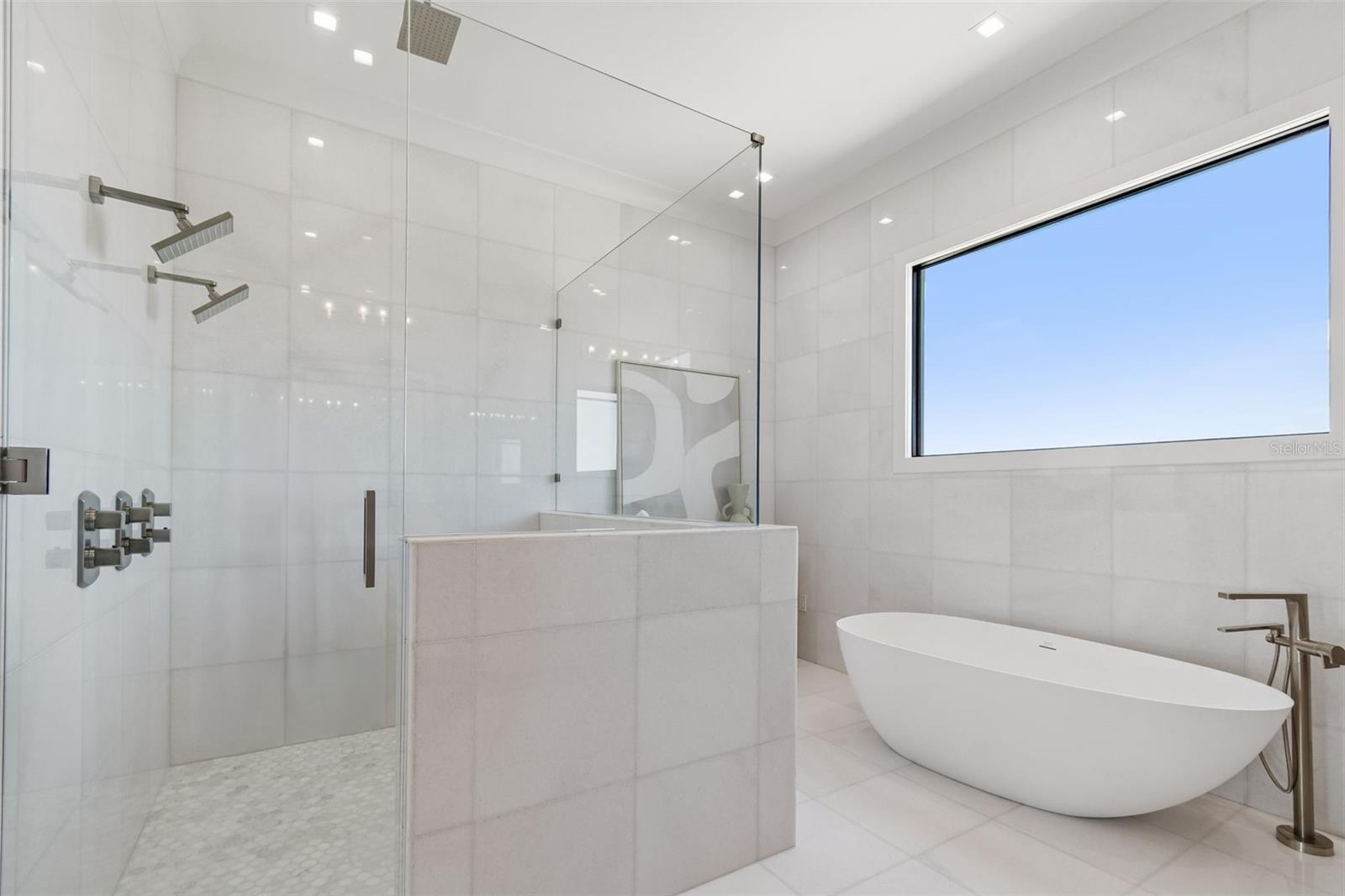 HOWARD ESTATES - Residential