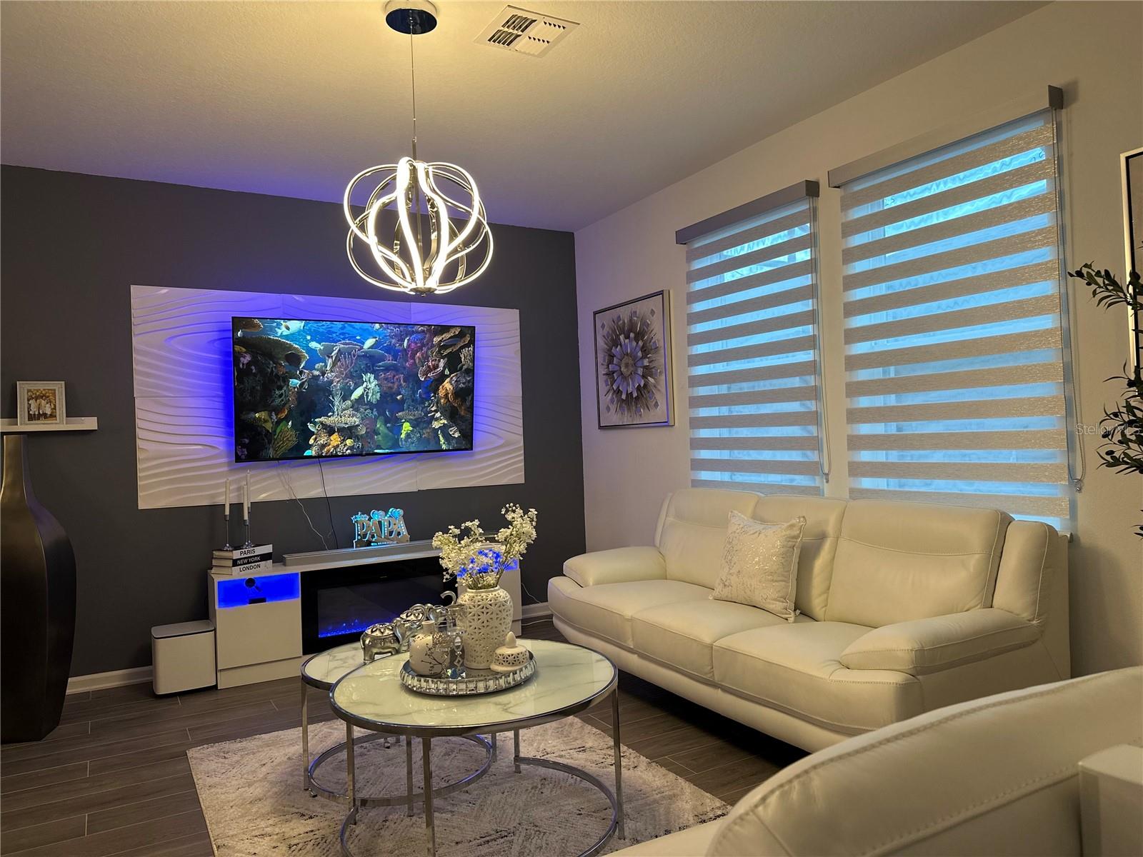 1563 CROSS PRAIRIE PARKWAY