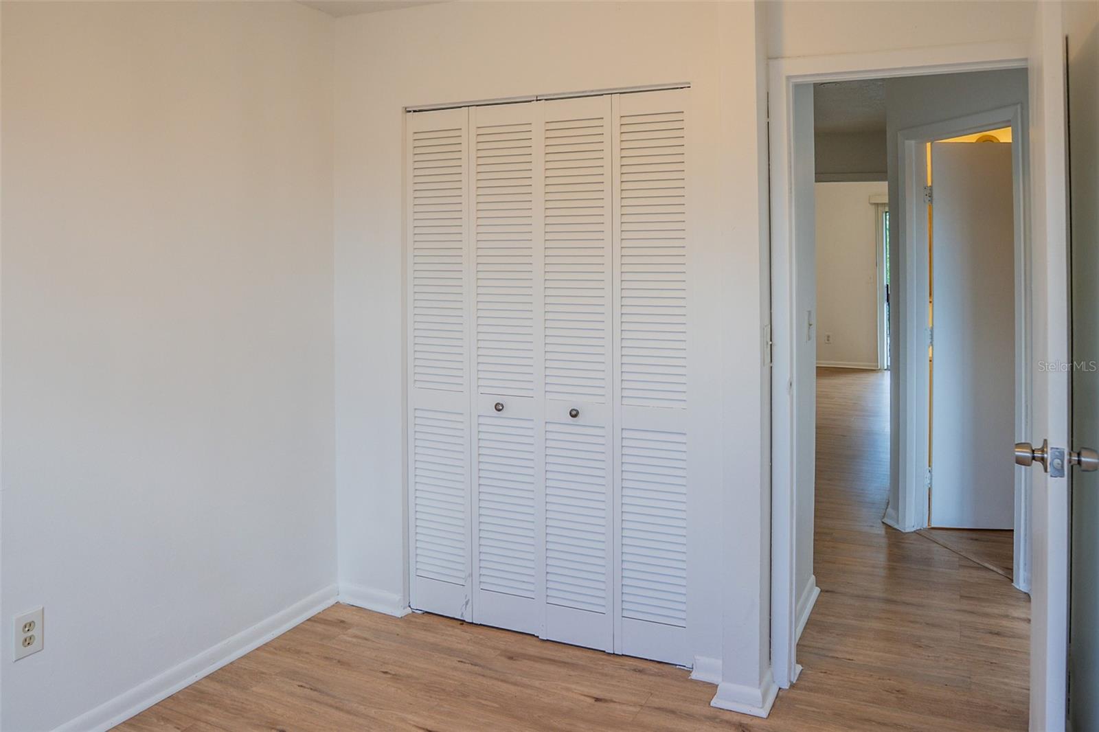 HUNTINGTON ON GREEN CONDO - Residential