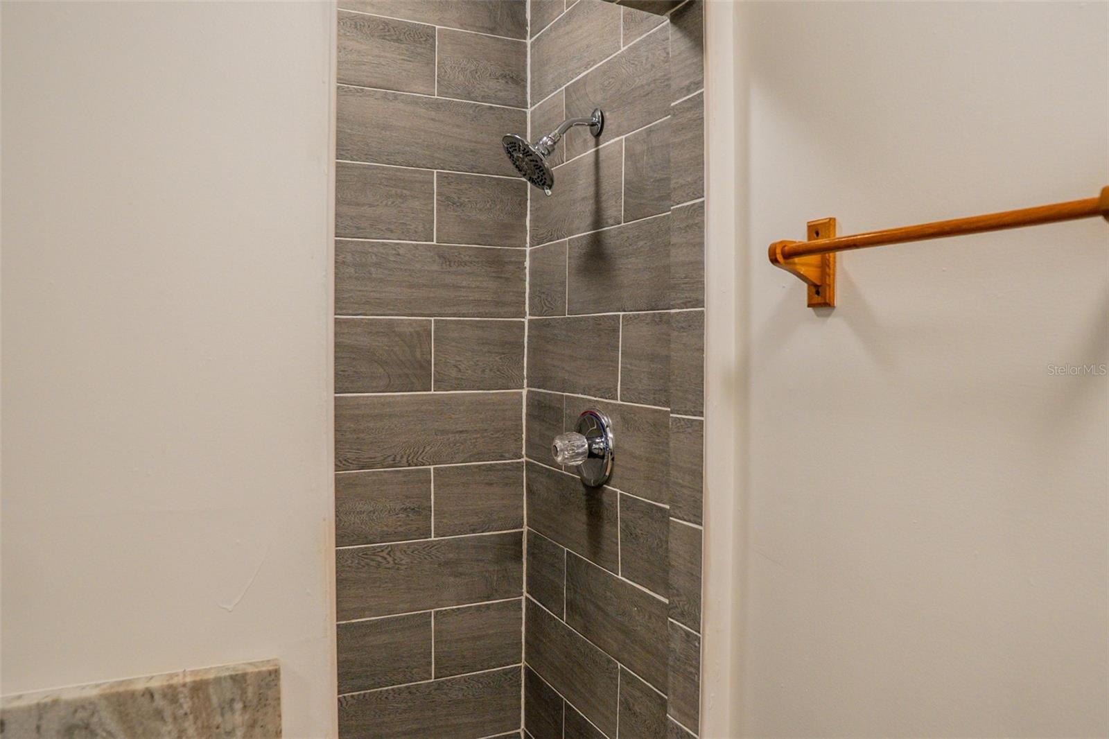 HUNTINGTON ON GREEN CONDO - Residential