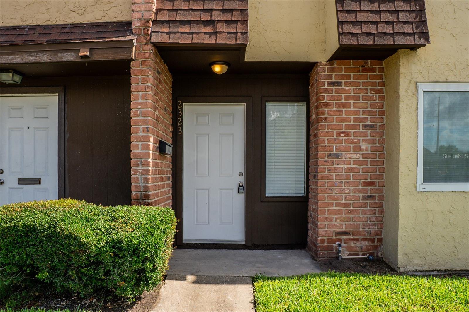 2323 HUNTINGTON GREEN COURT 5