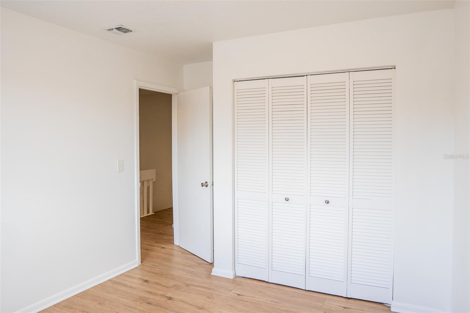 HUNTINGTON ON GREEN CONDO - Residential