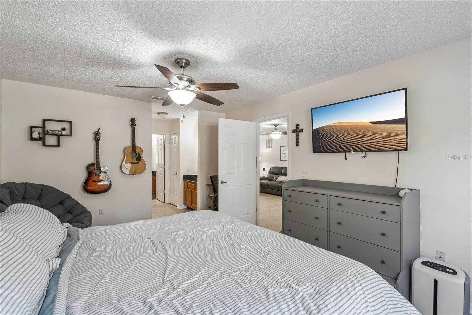 CLUBSIDE AT SABAL POINT A CONDO - Residential