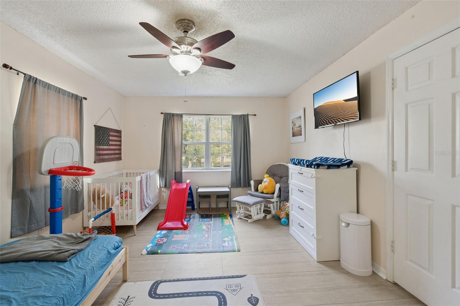 CLUBSIDE AT SABAL POINT A CONDO - Residential