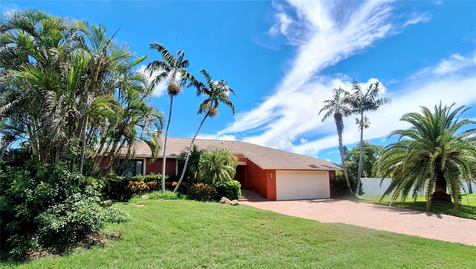 267 MONTE CRISTO BOULEVARD
