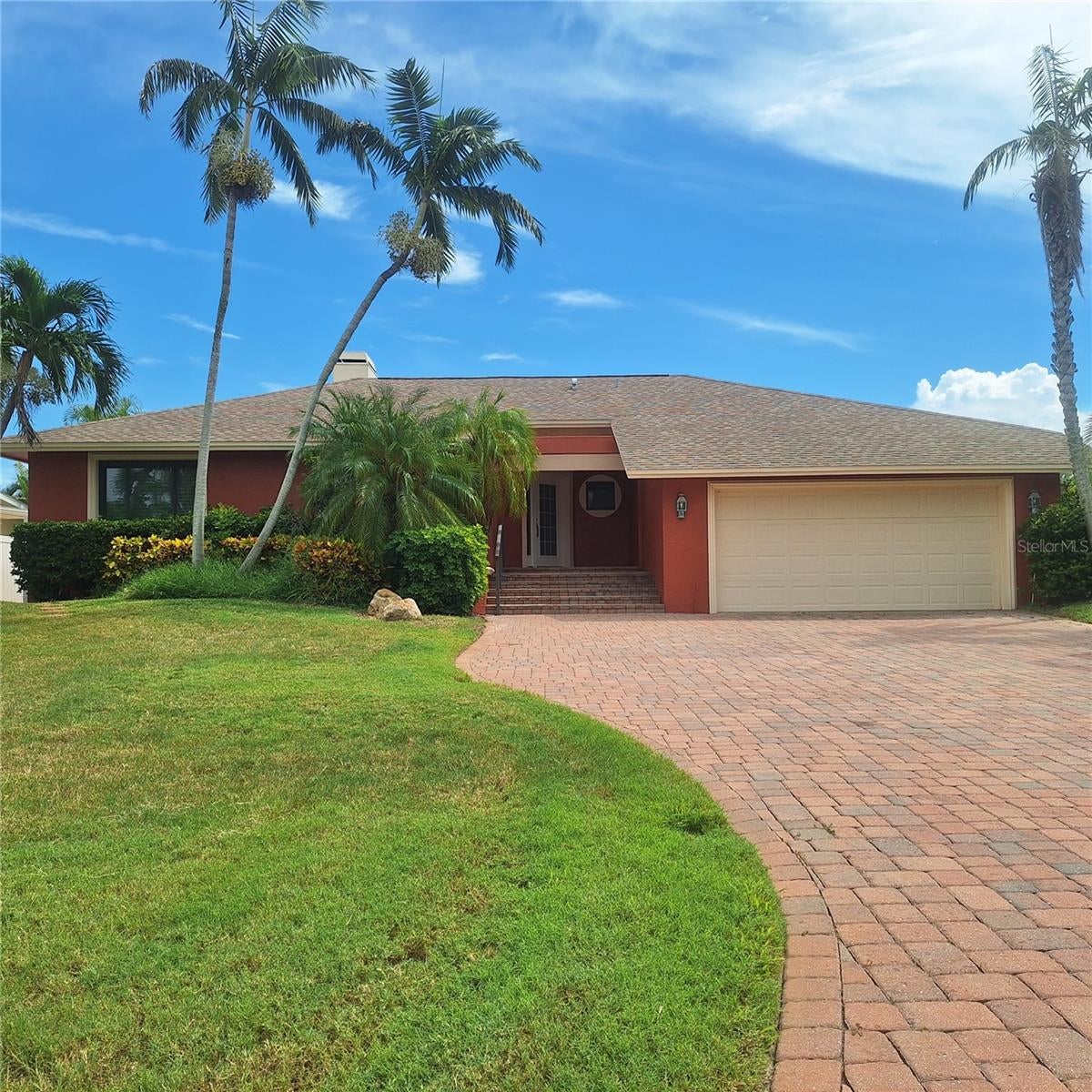 267 MONTE CRISTO BOULEVARD