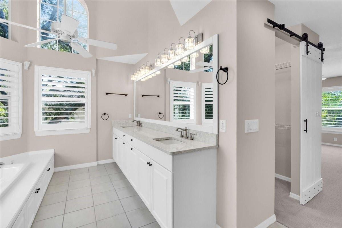 CAPE TOWN VILLAGE PH I - Residential