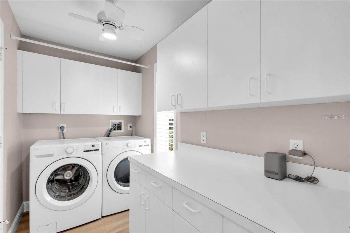 CAPE TOWN VILLAGE PH I - Residential