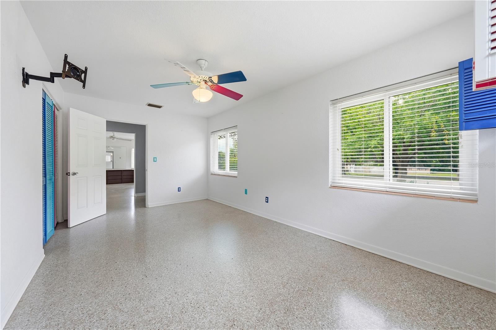 HOWEY EMERY HEIGHTS - Residential