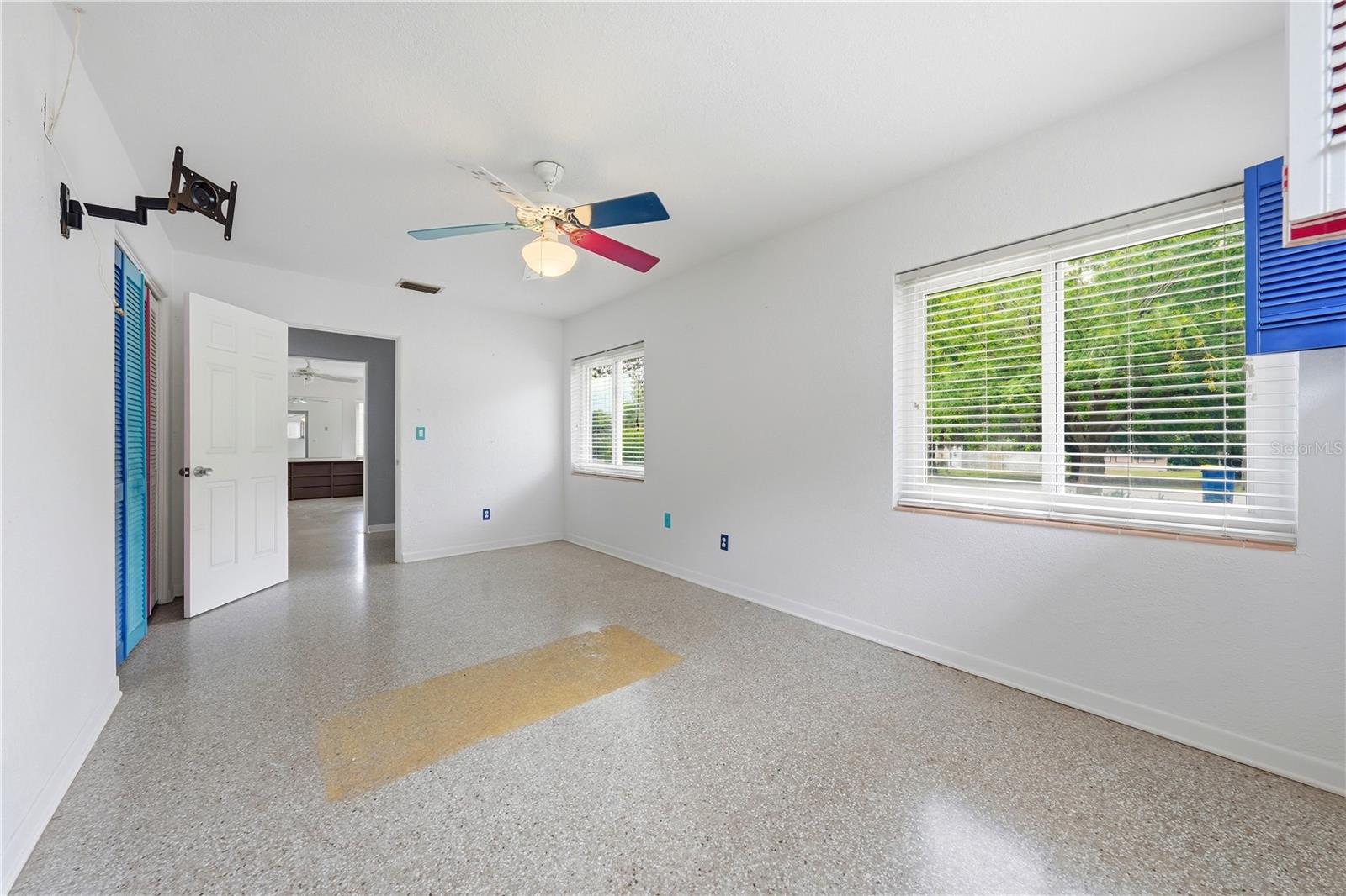 HOWEY EMERY HEIGHTS - Residential