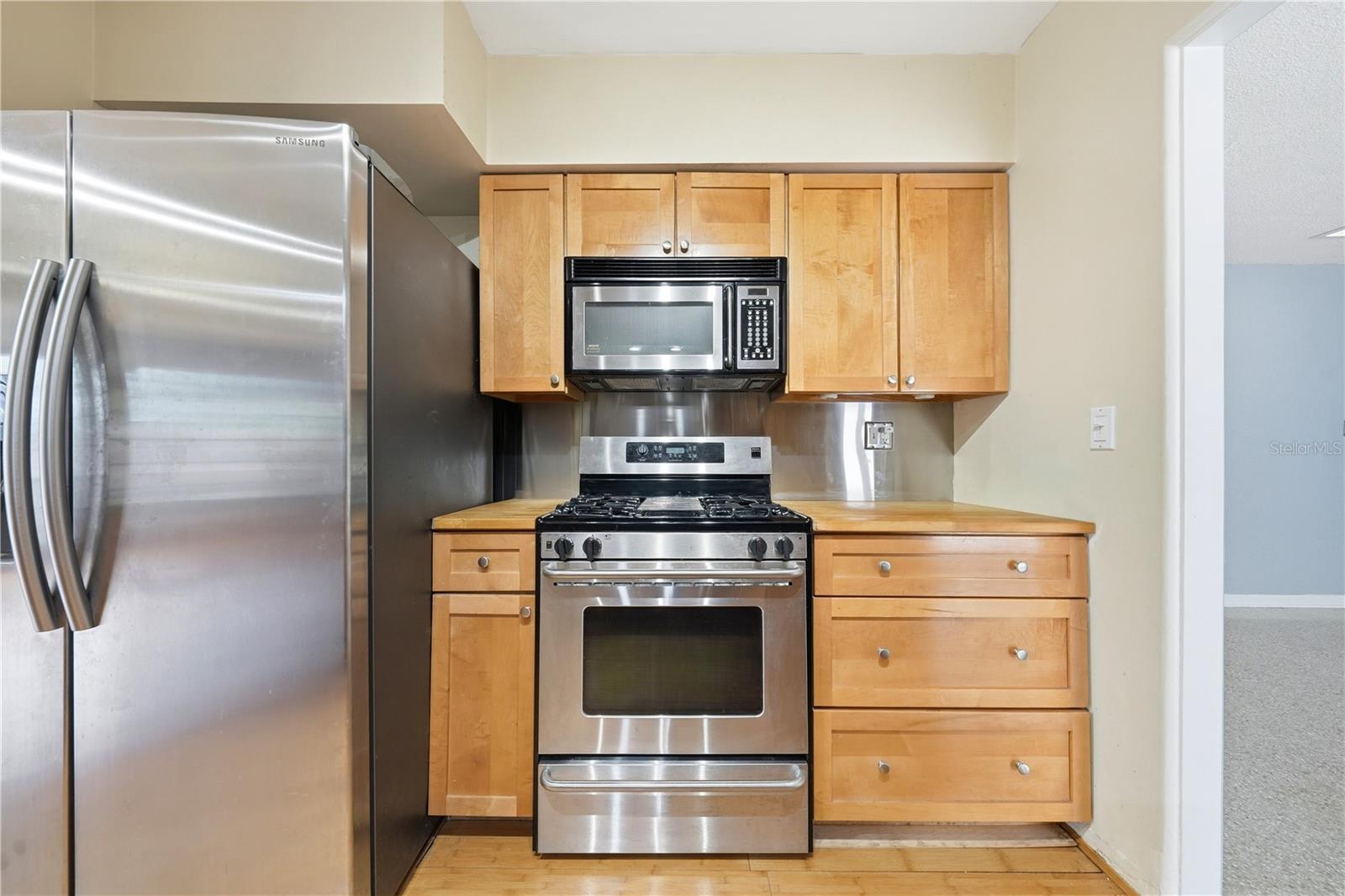 HOWEY EMERY HEIGHTS - Residential