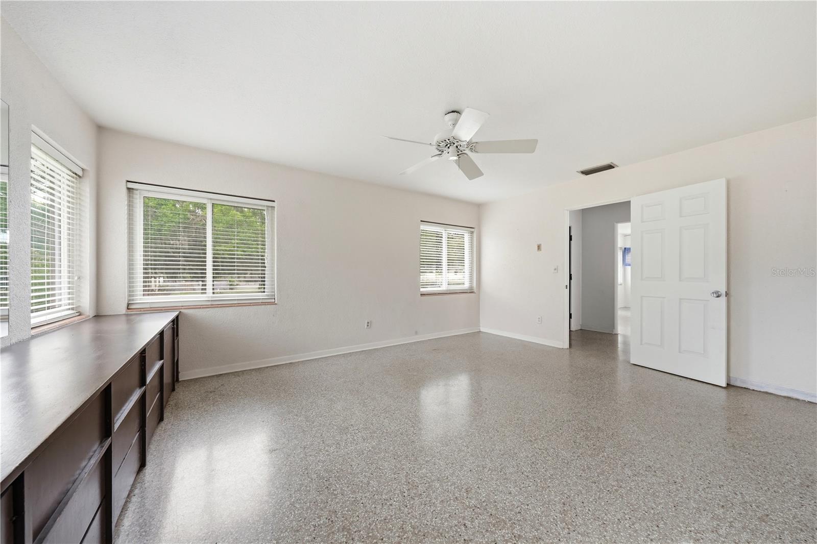 HOWEY EMERY HEIGHTS - Residential