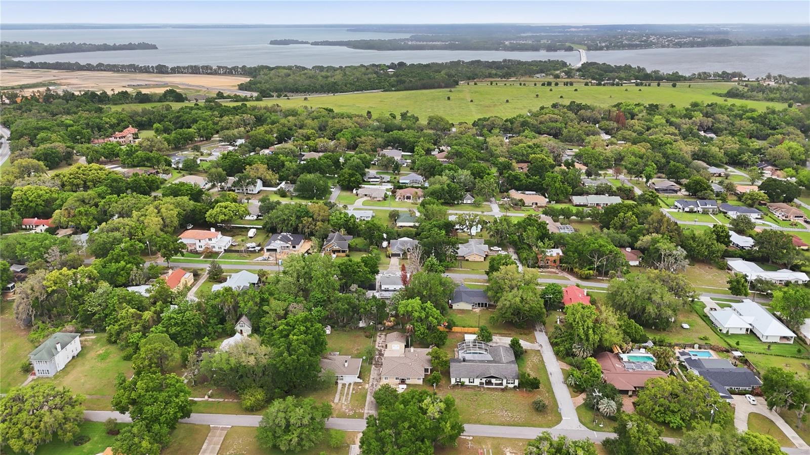 HOWEY EMERY HEIGHTS - Residential