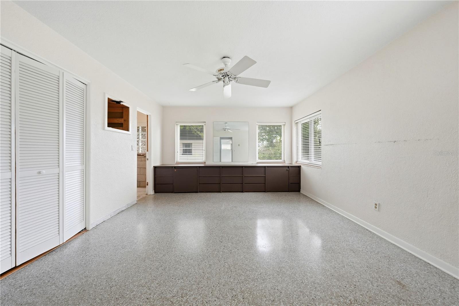 HOWEY EMERY HEIGHTS - Residential