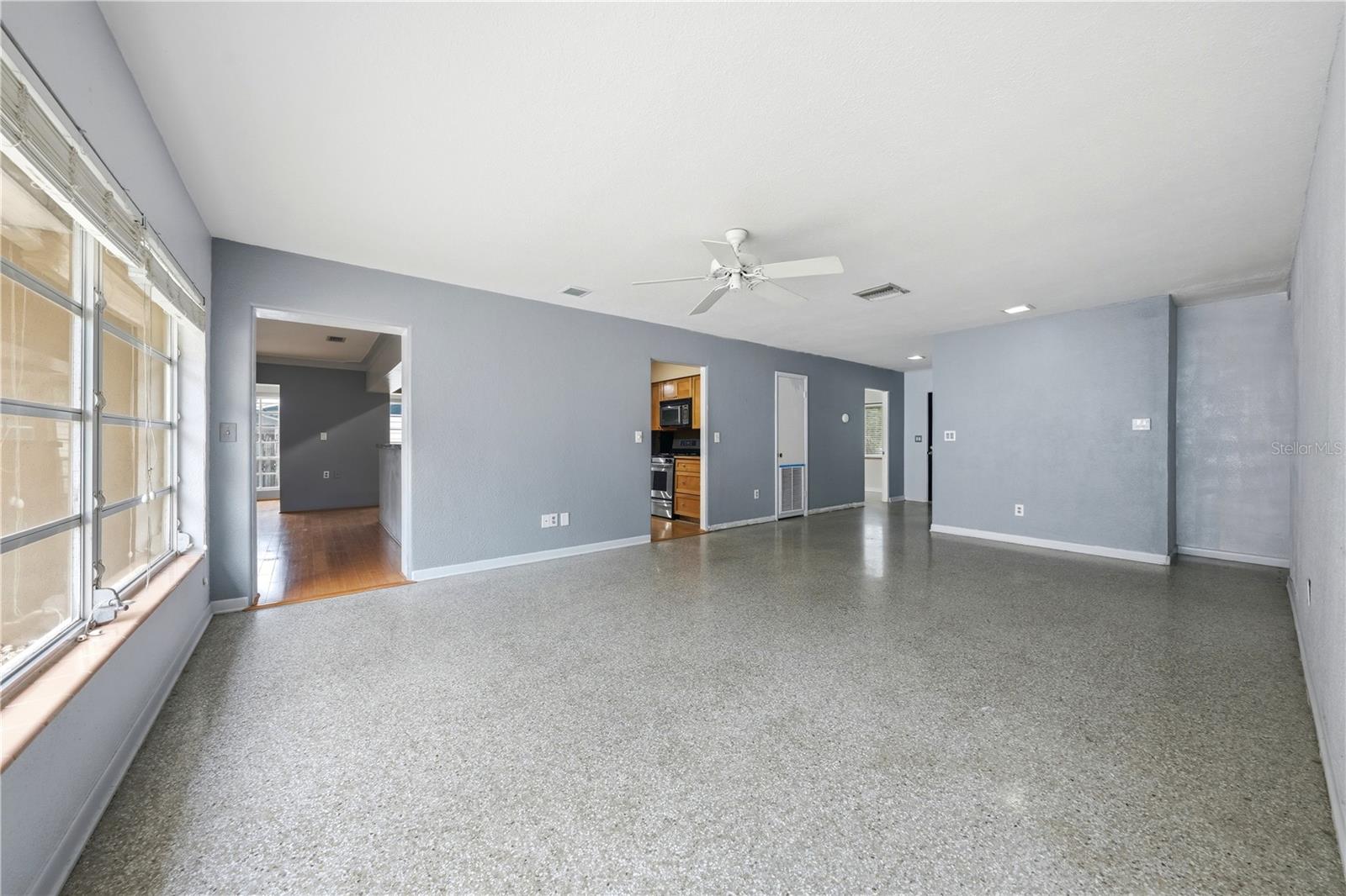 HOWEY EMERY HEIGHTS - Residential