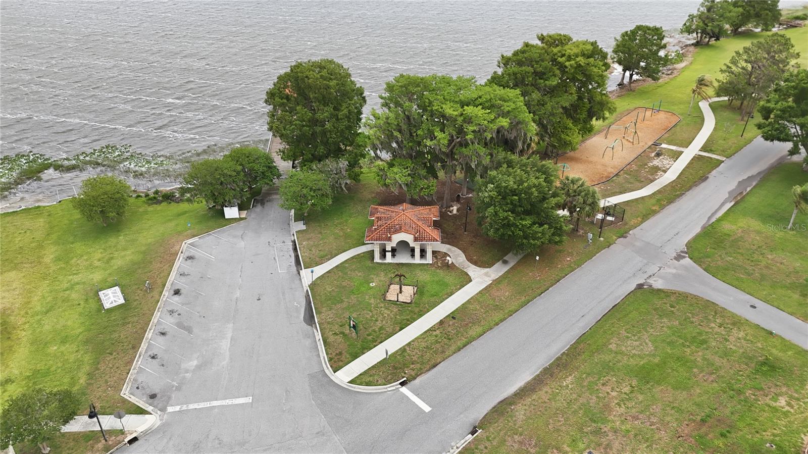 HOWEY EMERY HEIGHTS - Residential