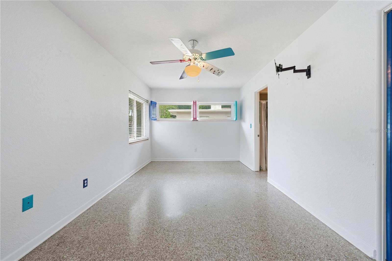 HOWEY EMERY HEIGHTS - Residential