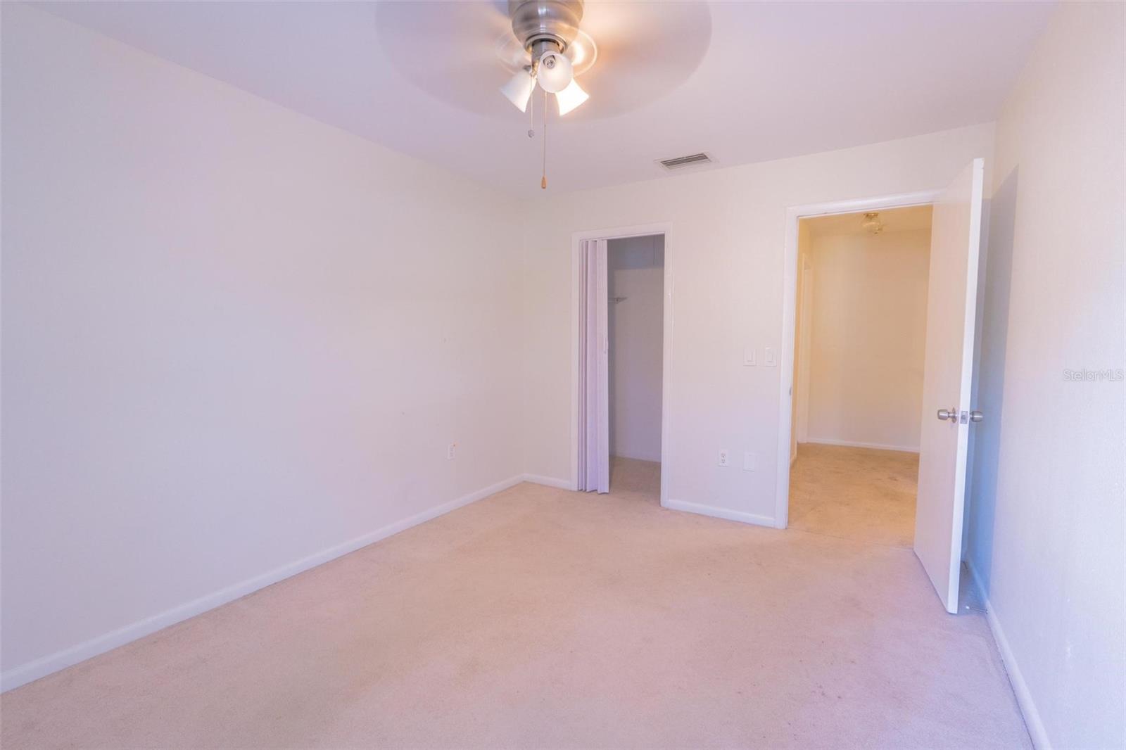 RAINTREE MANOR HOMES CONDOMINI - Residential