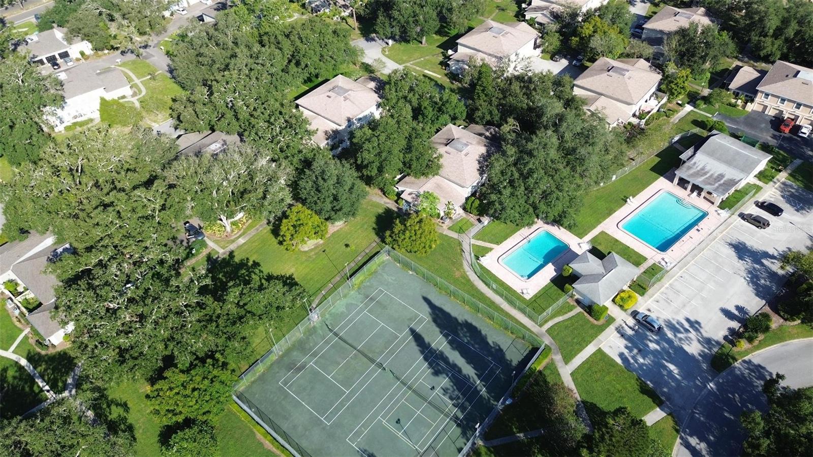 RAINTREE MANOR HOMES CONDOMINI - Residential